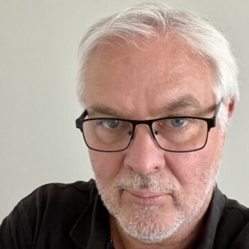 Tony Simmonds